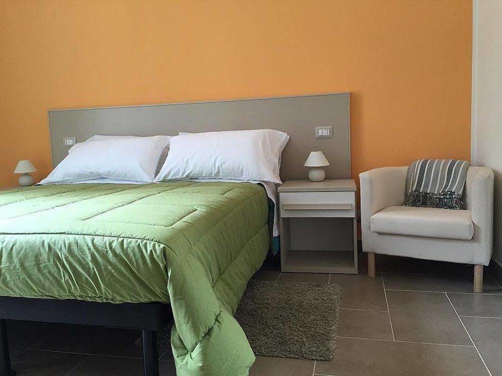 B&B Cairoli Μεσίνα Εξωτερικό φωτογραφία