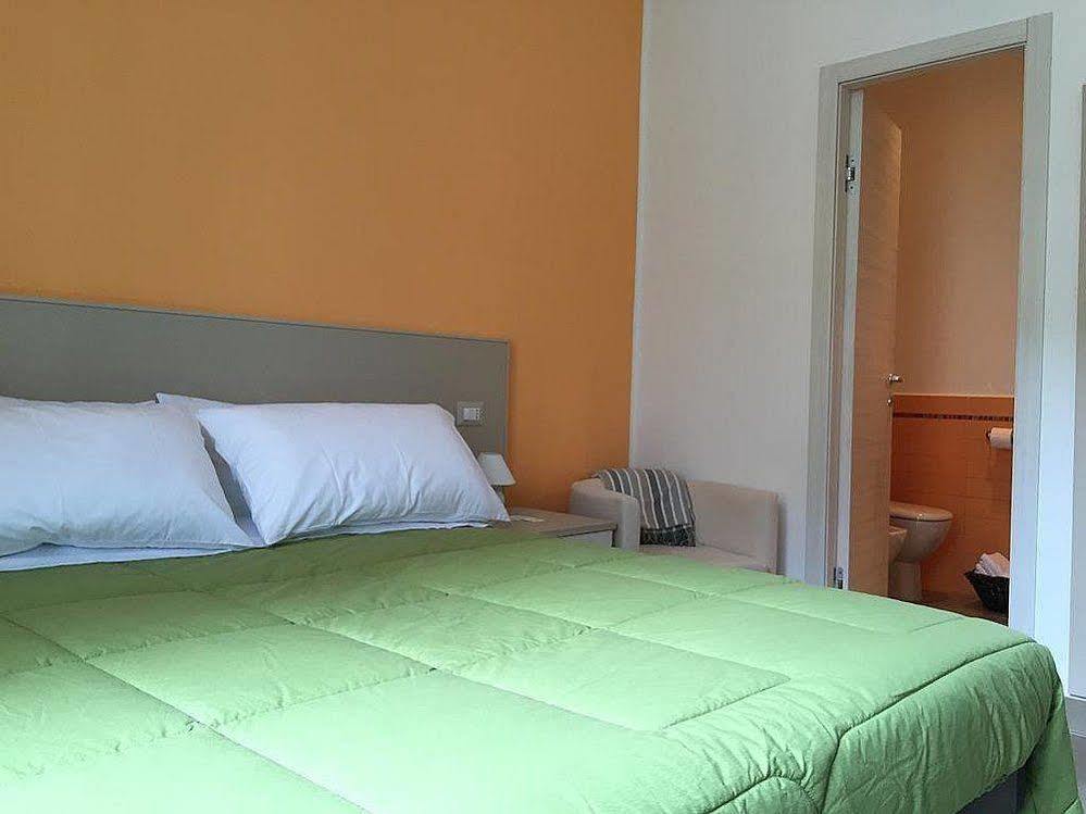 B&B Cairoli Μεσίνα Εξωτερικό φωτογραφία